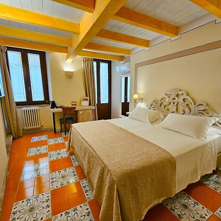 Bed and Breakfast Residenza Sveva Termoli Esterno foto