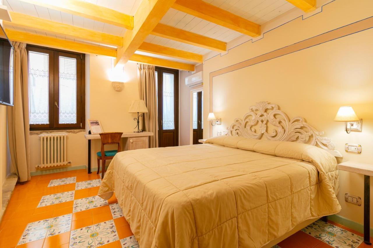 Bed and Breakfast Residenza Sveva Termoli Esterno foto