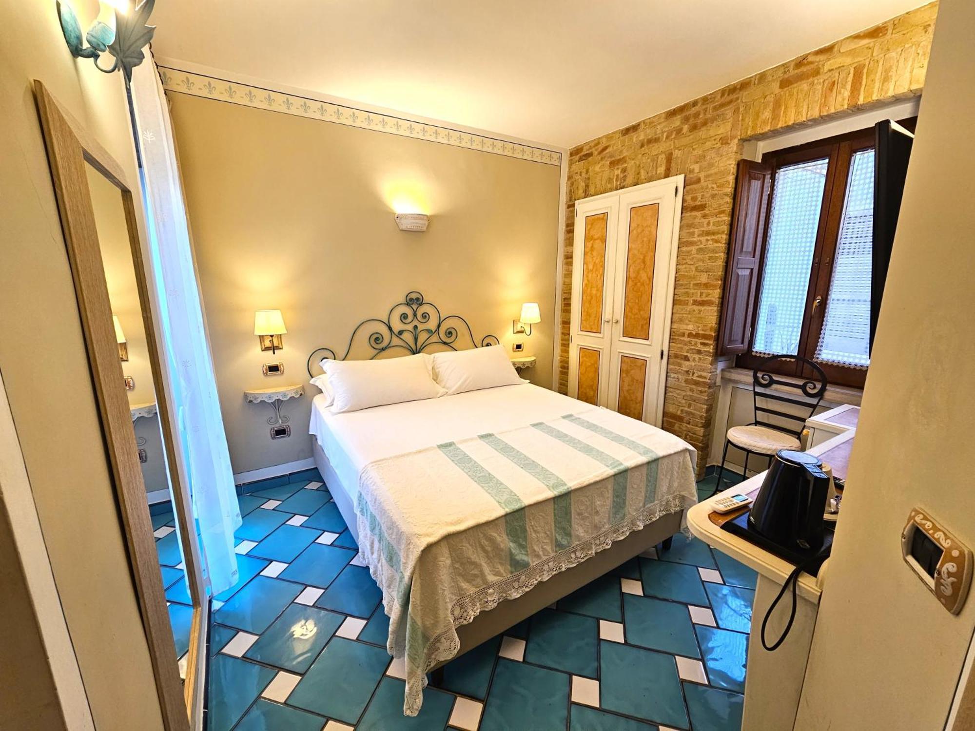 Bed and Breakfast Residenza Sveva Termoli Esterno foto