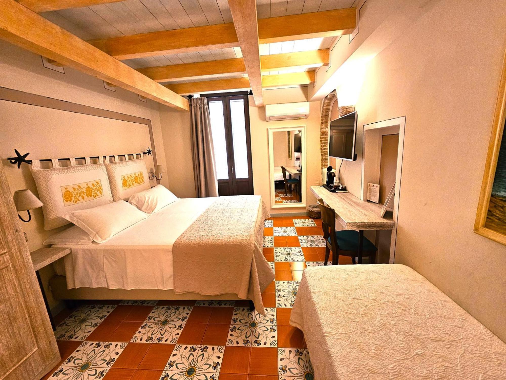 Bed and Breakfast Residenza Sveva Termoli Esterno foto